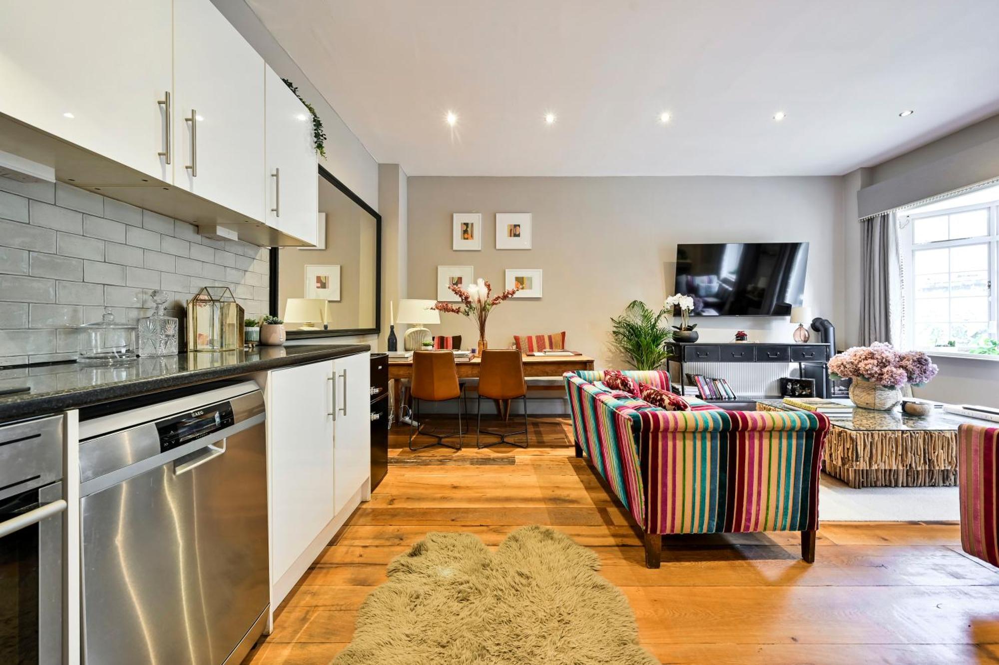 Apartamento Magnificent 2 Bed Hyde Park Mews House Londres Exterior foto
