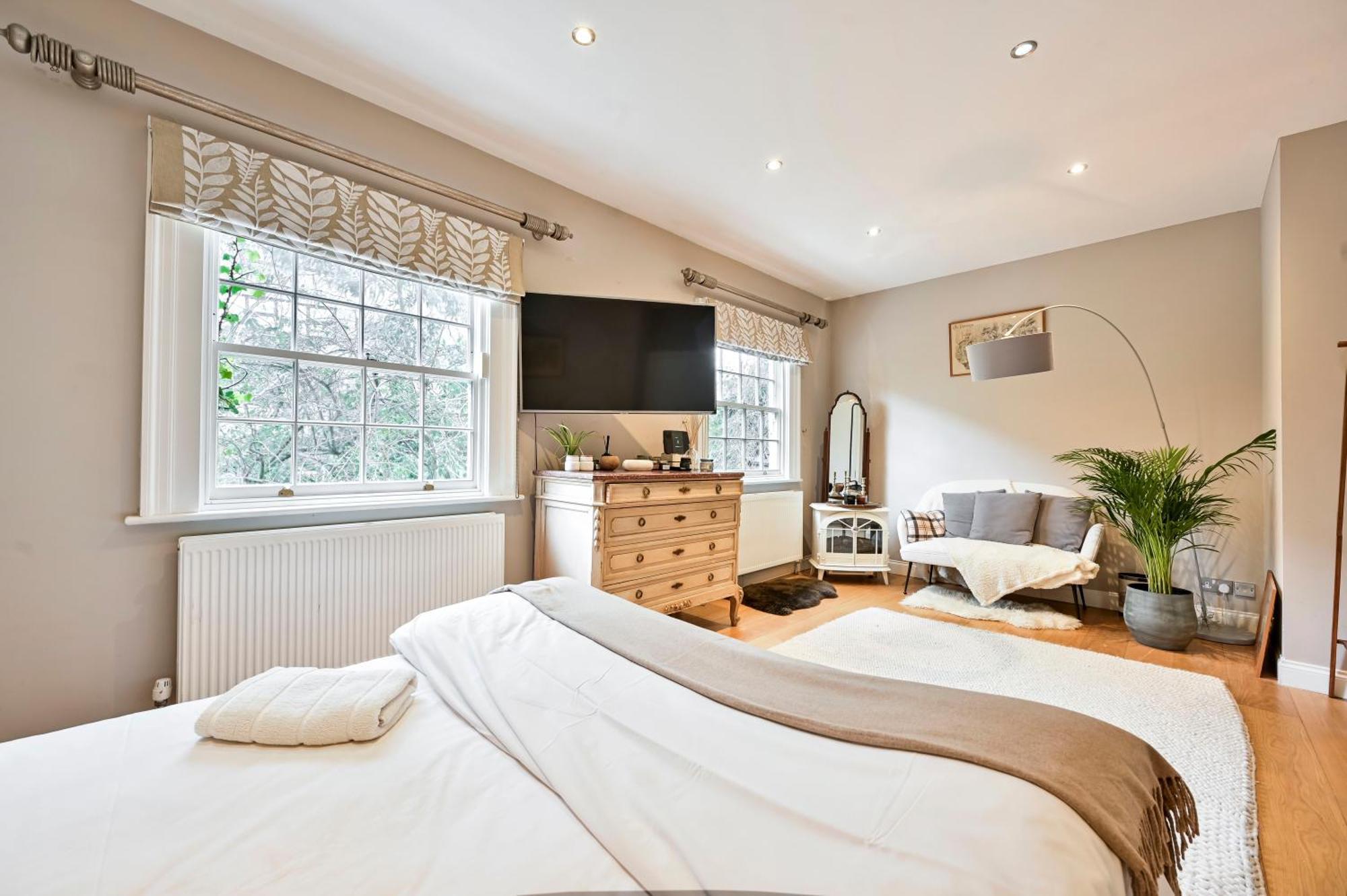 Apartamento Magnificent 2 Bed Hyde Park Mews House Londres Exterior foto