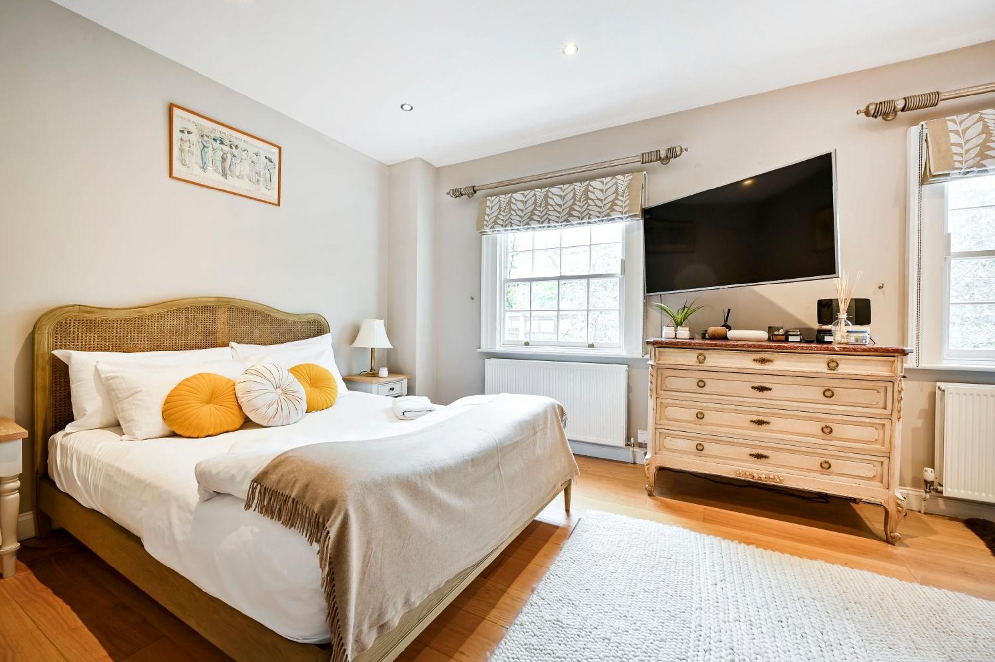Apartamento Magnificent 2 Bed Hyde Park Mews House Londres Exterior foto