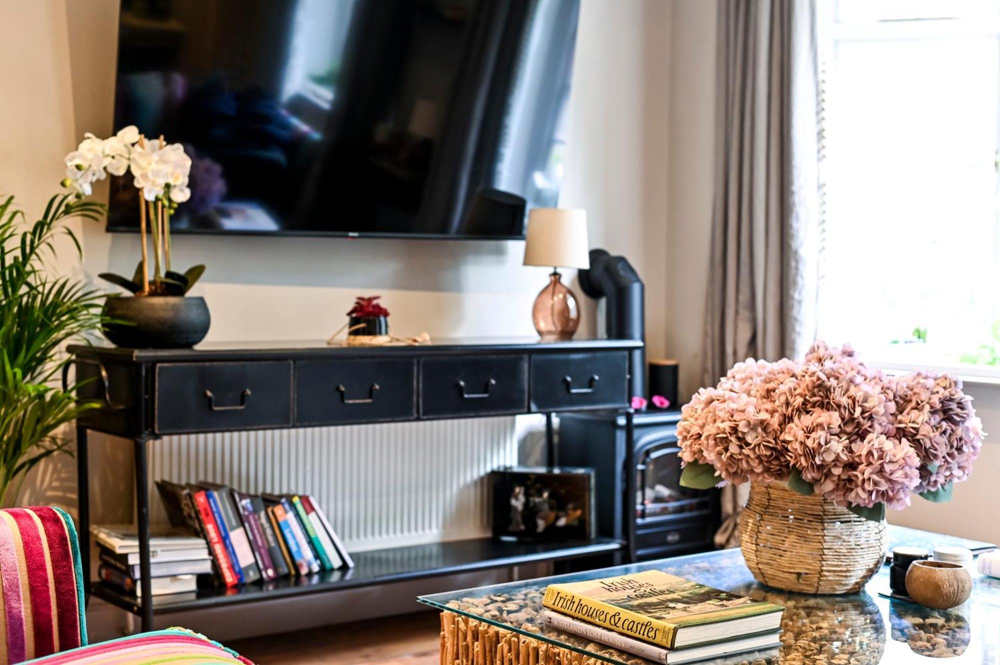Apartamento Magnificent 2 Bed Hyde Park Mews House Londres Exterior foto